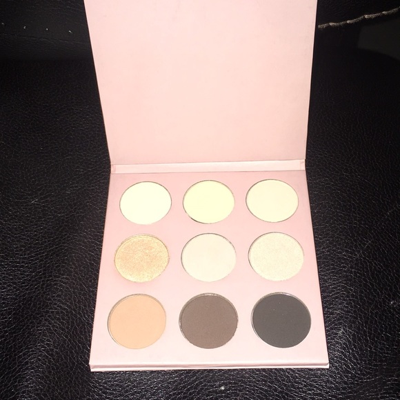 Cargo Cosmetics Nude Beach Eyeshadow Palette - Picture 2 of 3
